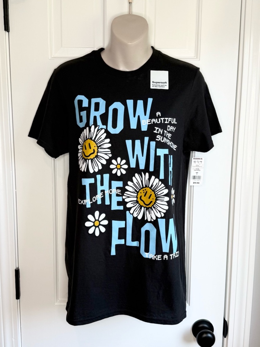 Black and blue go with the flow explore trip sunshine daisy T-shirt